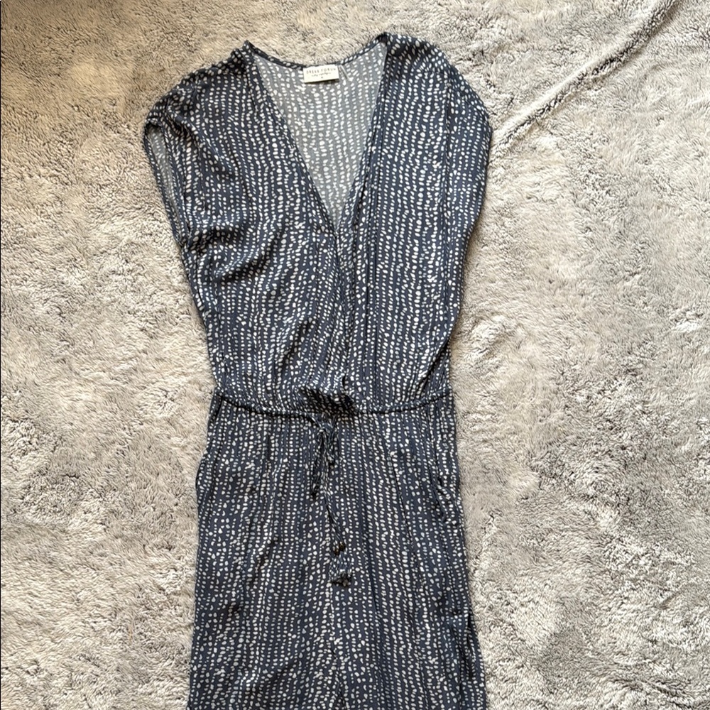 Sleeveless Blue Patterned Jumpsuit!